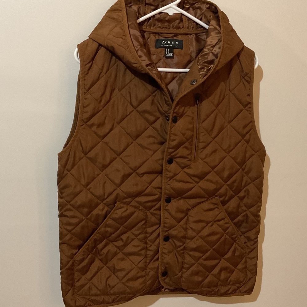 21 MEN Hooded Quilted Vest